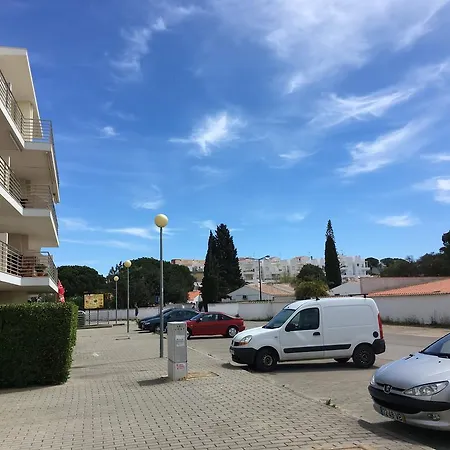 Falesia Beach Apartmán *
