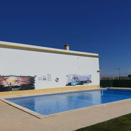 Falesia アパート